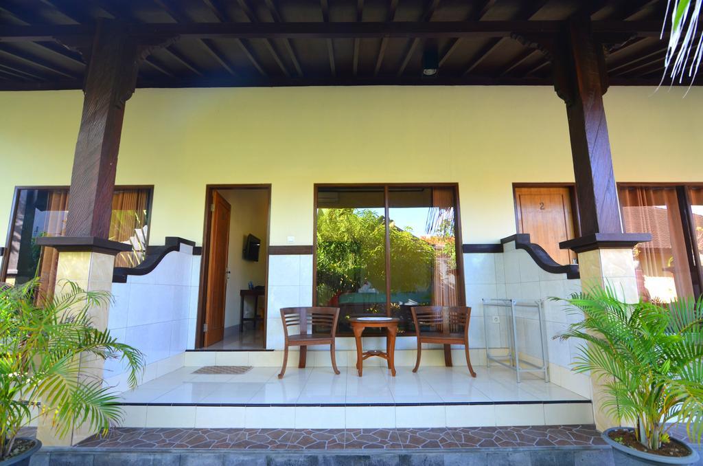 Arik Homestay Canggu Esterno foto